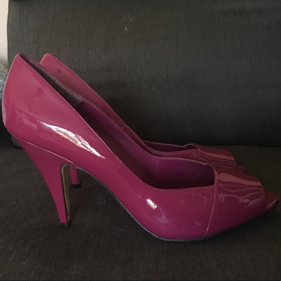 Shoes - Picture 2 of 2